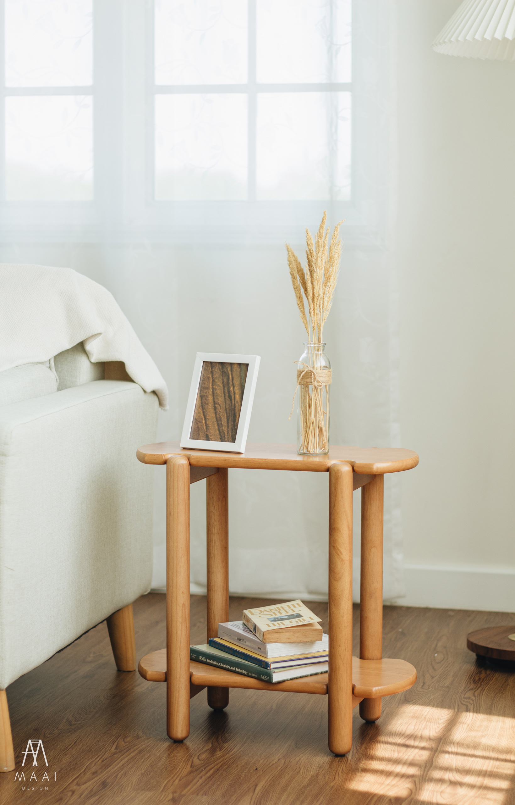 Maru Collection MARU collection MAAI Design Chisai side table W22.5 x L149.5 x H50 cm ...