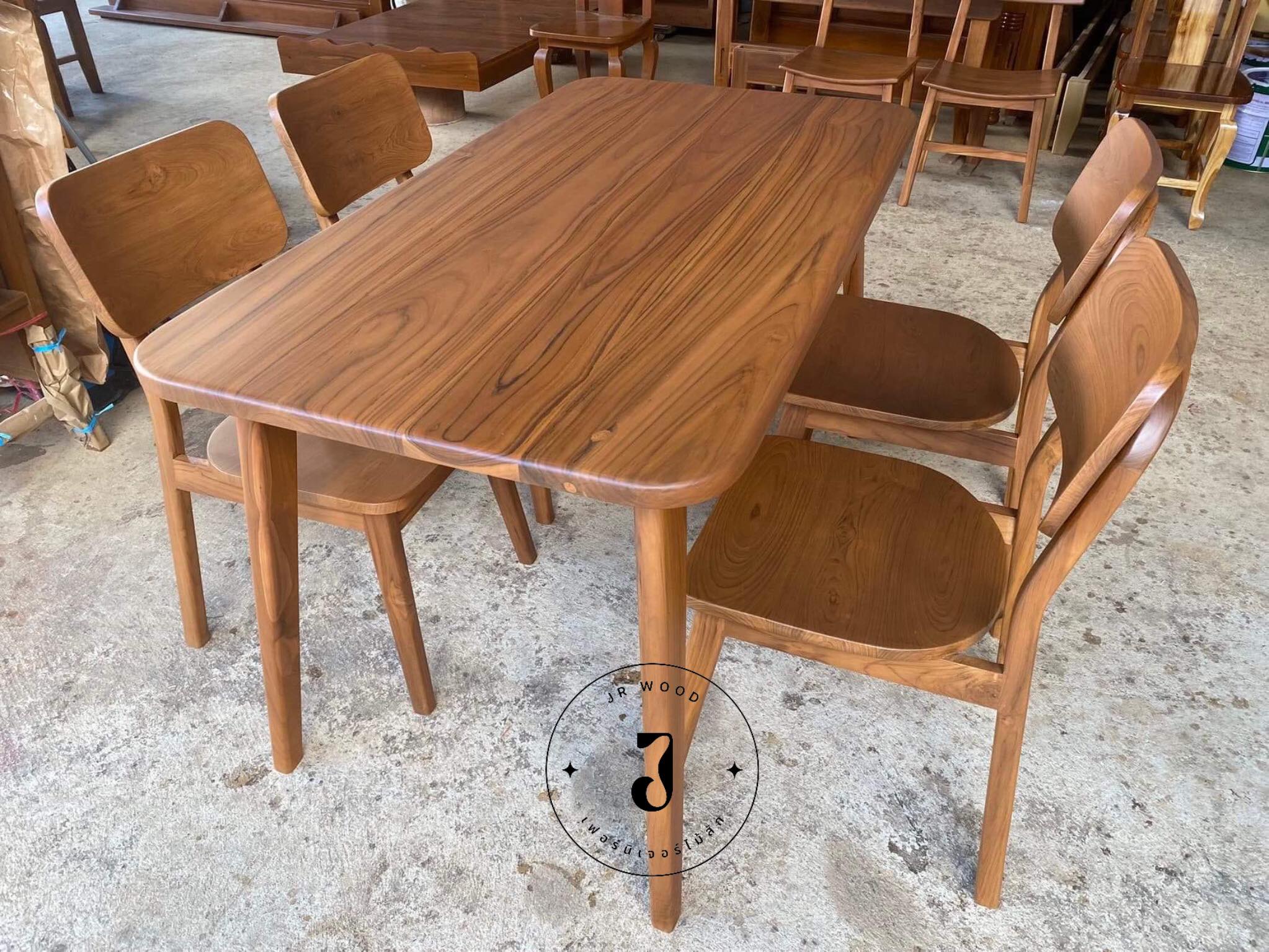 JR Furniture ชุดโต๊ะมินิมอลไม้สัก สี Walnut ขนาด 80x120x75ซม. 4 ที่นั่ง