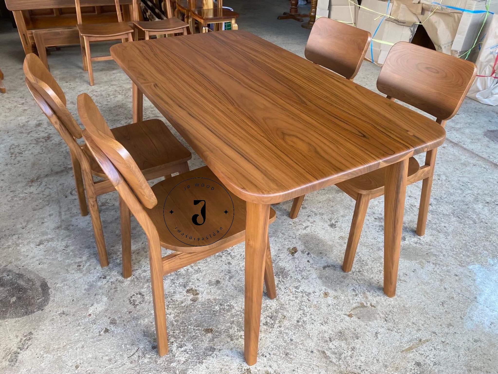JR Furniture ชุดโต๊ะมินิมอลไม้สัก สี Walnut ขนาด 80x120x75ซม. 4 ที่นั่ง
